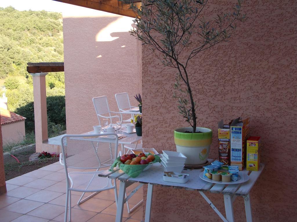 Domaine De Flo Adult A Partir De 16 Ans Bed and Breakfast Saint-Jean-de-la-Blaquiere Εξωτερικό φωτογραφία