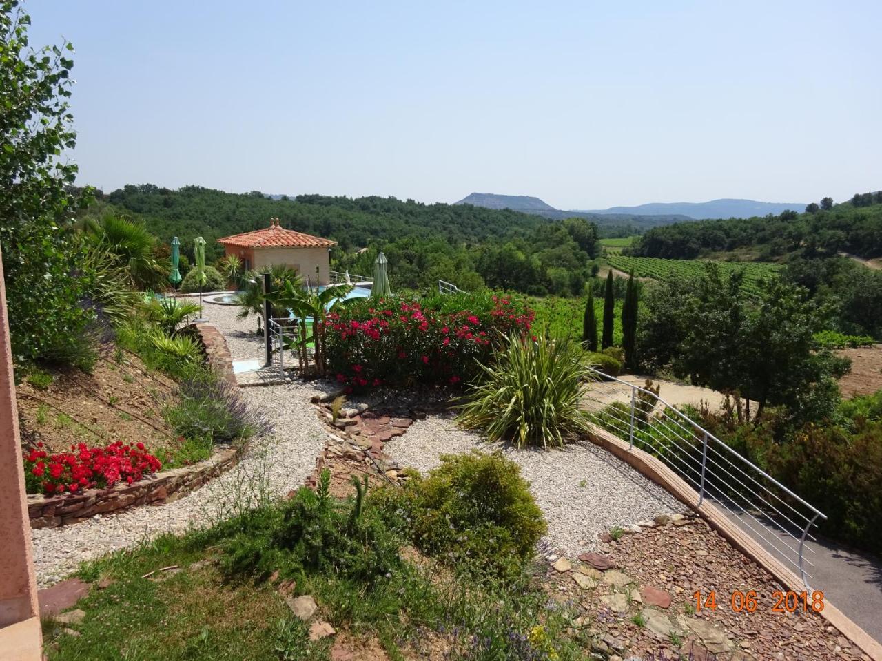 Domaine De Flo Adult A Partir De 16 Ans Bed and Breakfast Saint-Jean-de-la-Blaquiere Εξωτερικό φωτογραφία